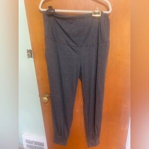 Maternity joggers